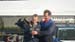 ponosen ata s sinom